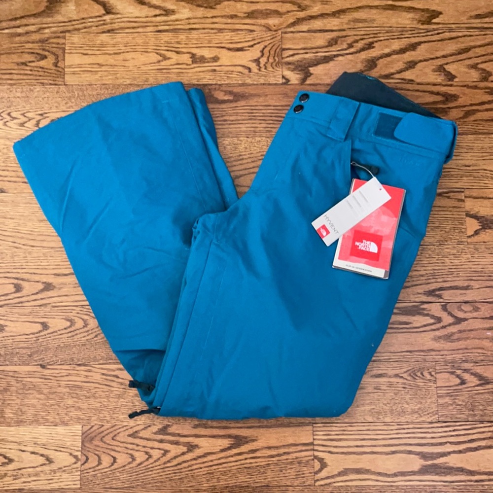 The North Face Insulated Ski Pants M Short